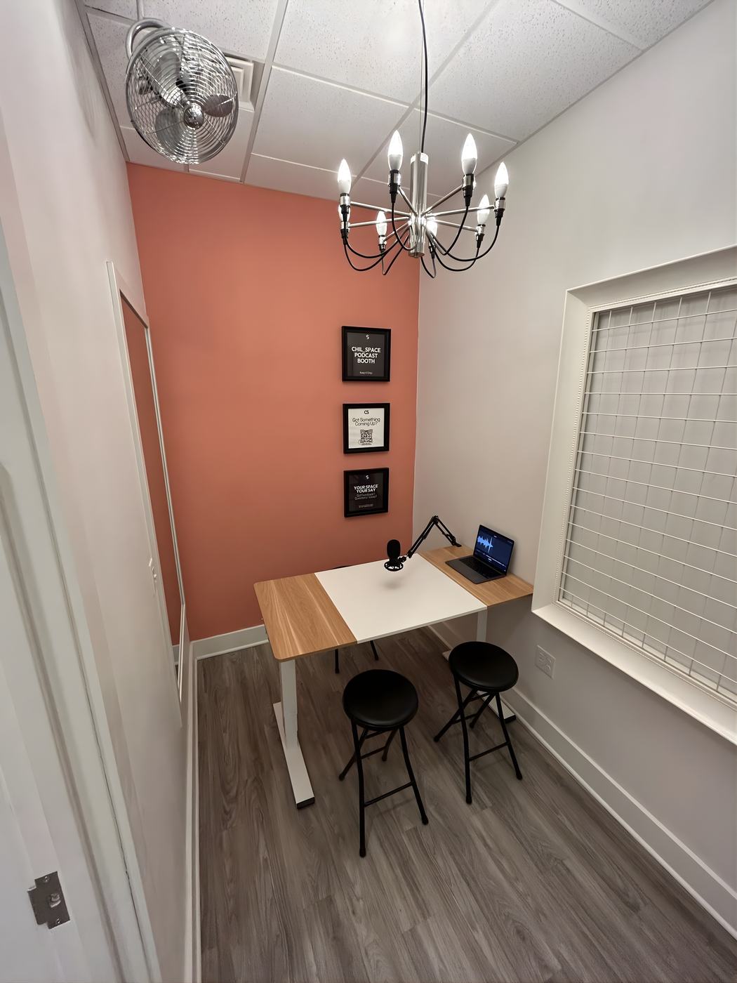 Work Pod with desk seating and task lighting