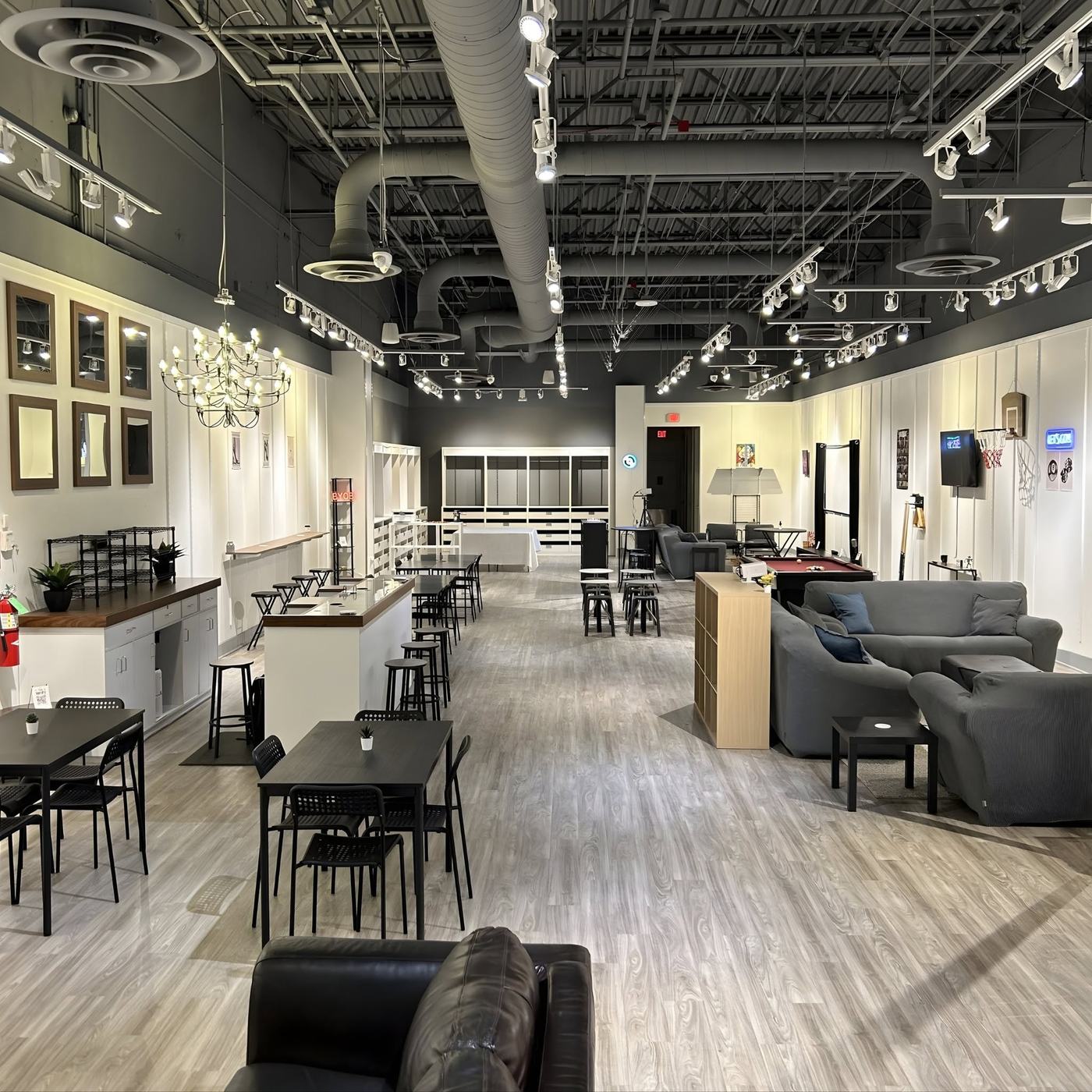 Round dining tables set around the open main floor